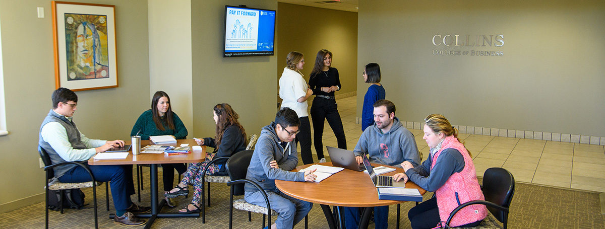 business students studying